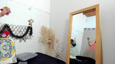 Snapshot of agata__rose chatting on January 5, 2:30 pm agata__rose online show from January 5, 2:30 pm