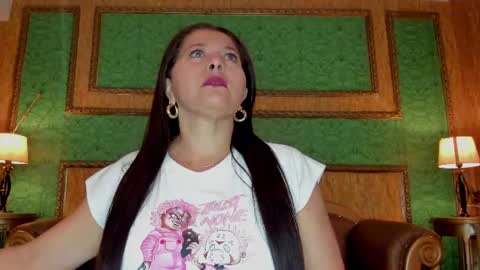 Snapshot of agata_jade chatting on June 11, 12:03 pm Agata online show from June 11, 12:03 pm