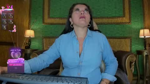 Snapshot of agata_jade chatting on July 14, 12:44 pm Agata online show from July 14, 12:44 pm