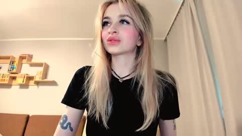 Arina online show from May 19, 3:29 pm