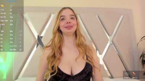 Snapshot of agatarose1 chatting on February 27, 11:20 am AgataRose online show from February 27, 11:20 am