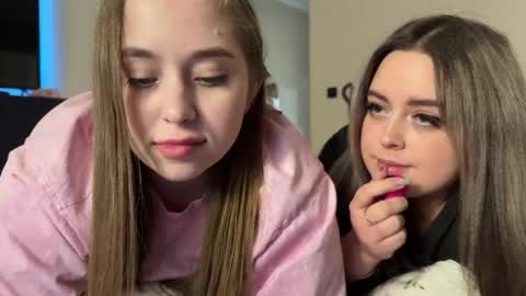 Snapshot of agatasweeti chatting on April 21, 1:42 am Agata online show from April 21, 1:42 am