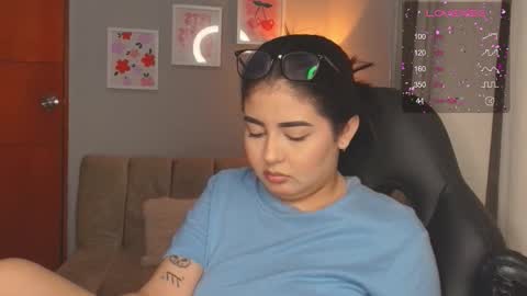 Cat online show from February 23, 4:54 am