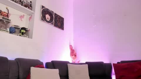 Snapshot of agathaa_ks_ chatting on May 15, 11:45 pm Camila 2 online show from May 15, 11:45 pm