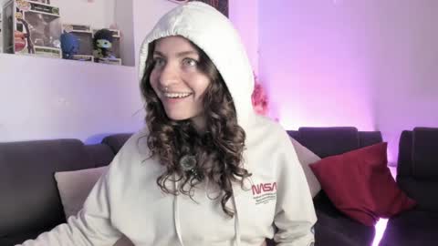 Snapshot of agathaa_ks_ chatting on May 19, 1:56 am Camila 2 online show from May 19, 1:56 am