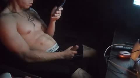 Snapshot of age96 chatting on October 6, 7:17 am age96 online show from October 6, 7:17 am