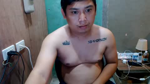 Snapshot of agentcummer_28 chatting on June 16, 12:13 am Markii online show from June 16, 12:13 am