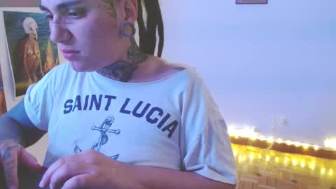 Snapshot of agness_6 chatting on November 14, 12:20 am Agness online show from November 14, 12:20 am