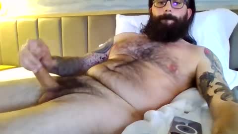 agoraenvy online show from March 11, 11:00 pm