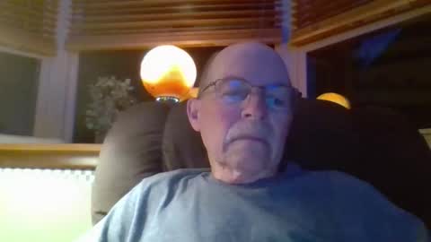 aguynrkfrd online show from June 10, 9:30 am