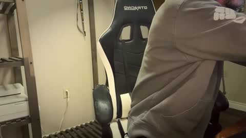 AhShucks online show from April 2, 3:37 am