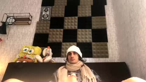 Snapshot of ahbehbi12 chatting on December 6, 12:16 pm ahbehbi12 online show from December 6, 12:16 pm