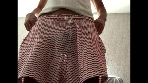 Snapshot of ahbehbi12 chatting on October 12, 1:21 pm ahbehbi12 online show from October 12, 1:21 pm