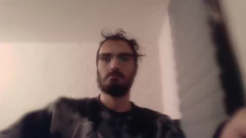 Snapshot of ahbehbi12 chatting on October 28, 10:56 pm ahbehbi12 online show from October 28, 10:56 pm