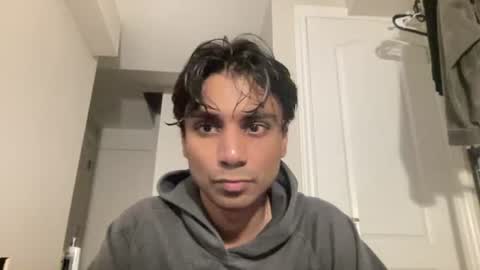 Snapshot of ahmedkhan632131 chatting on June 18, 3:07 am Dylan online show from June 18, 3:07 am