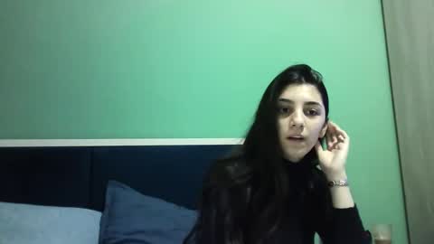 Selena online show from January 11, 10:40 am