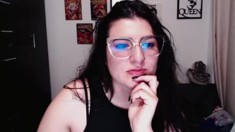 Ahriana Bluff online show from February 11, 1:10 am