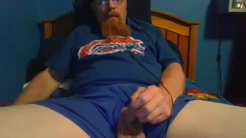 Snapshot of ahrnycumtoy chatting on July 9, 6:17 am hrnycummer online show from July 9, 6:17 am