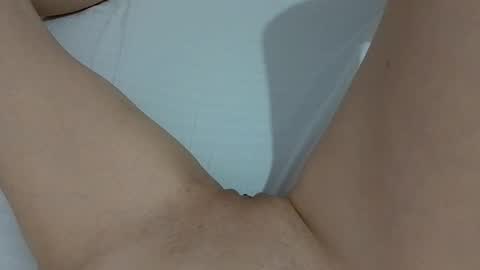 Snapshot of ahsexi chatting on December 10, 1:11 am Taylor online show from December 10, 1:11 am