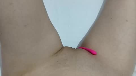 Snapshot of ahsexi chatting on February 7, 6:28 am Taylor online show from February 7, 6:28 am