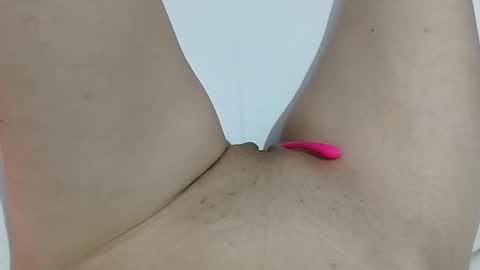 Taylor online show from April 4, 7:11 pm