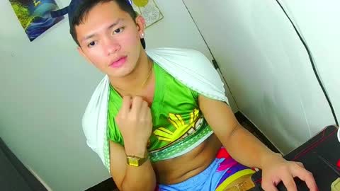 aiden_acexxx online show from June 28, 8:59 pm