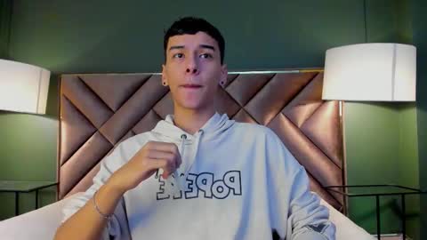 aiden_royce online show from November 10, 11:53 am