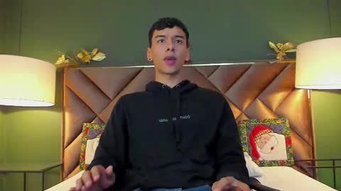 aiden_royce online show from November 30, 3:21 am