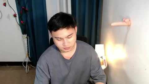 Snapshot of aidenalaric398 chatting on April 11, 12:31 pm aidenalaric398 online show from April 11, 12:31 pm