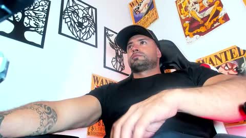 Snapshot of aidenbrites chatting on February 8, 5:11 am Aiden Brites online show from February 8, 5:11 am