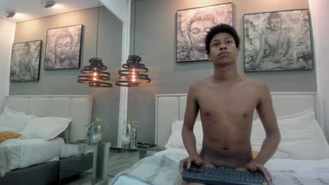 Aidhen Gleeson online show from March 27, 3:34 am