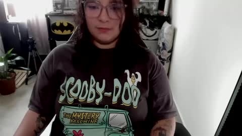 Catalina online show from April 6, 2:18 pm