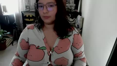 Catalina online show from April 8, 2:39 pm