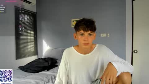 Snapshot of aiko_miracle chatting on February 4, 8:20 am birthday here online show from February 4, 8:20 am