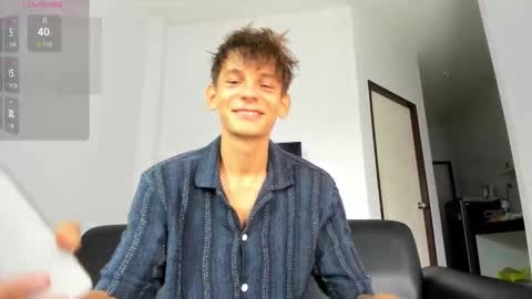 Snapshot of aiko_miracle chatting on February 25, 3:05 am birthday here online show from February 25, 3:05 am