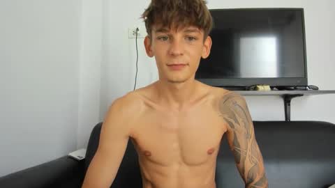 Snapshot of aiko_miracle chatting on March 7, 3:36 am birthday here online show from March 7, 3:36 am