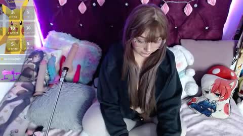 Snapshot of aiko_yagami chatting on October 8, 6:11 am Aiko online show from October 8, 6:11 am