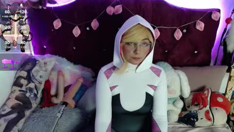 Snapshot of aiko_yagami chatting on October 14, 3:07 am Aiko online show from October 14, 3:07 am