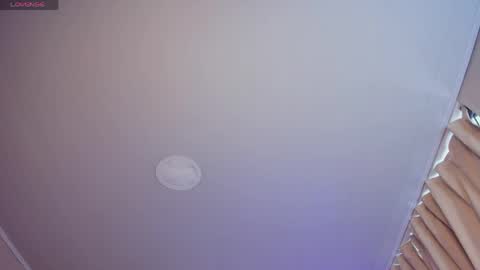 Snapshot of aikoo__ chatting on April 29, 9:21 pm Aiko online show from April 29, 9:21 pm