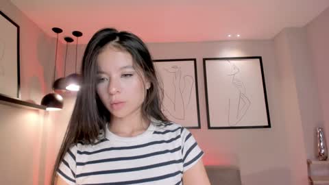 Snapshot of aileenvega chatting on December 11, 11:10 pm AILEEN VEGA online show from December 11, 11:10 pm