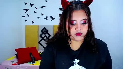 ailyn_rosendo online show from December 12, 3:21 am