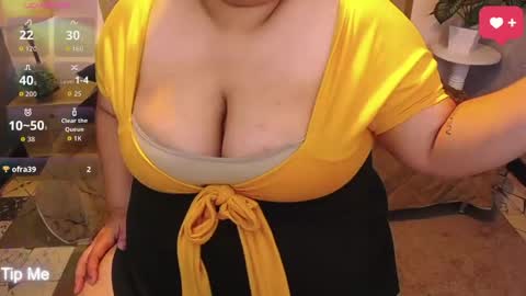 Snapshot of ailyn_rouss chatting on April 22, 2:40 pm Ailyn rouss online show from April 22, 2:40 pm