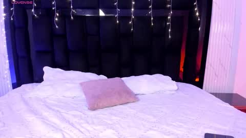 Ailyn Blaze online show from March 6, 6:43 am