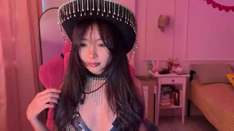Snapshot of aimeclarks chatting on March 22, 4:05 am Aime online show from March 22, 4:05 am