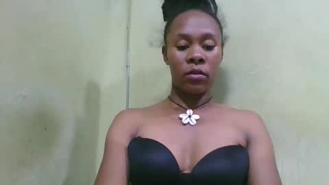 aimee982179 online show from April 21, 3:17 pm