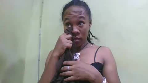 aimee982179 online show from April 28, 2:10 am