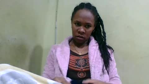 Snapshot of aimee982179 chatting on June 16, 3:53 am aimee982179 online show from June 16, 3:53 am