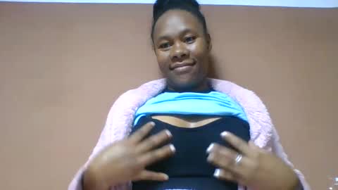 Snapshot of aimee982179 chatting on July 13, 2:25 am aimee982179 online show from July 13, 2:25 am