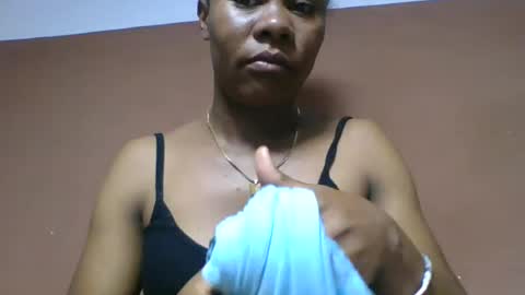 Snapshot of aimee982179 chatting on July 15, 2:06 am aimee982179 online show from July 15, 2:06 am