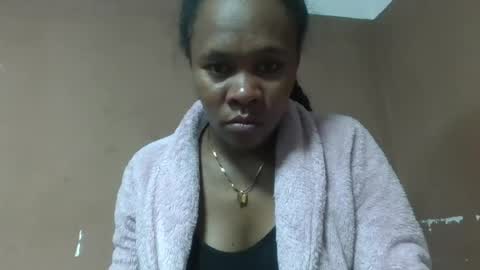 Snapshot of aimee982179 chatting on July 16, 6:36 pm aimee982179 online show from July 16, 6:36 pm